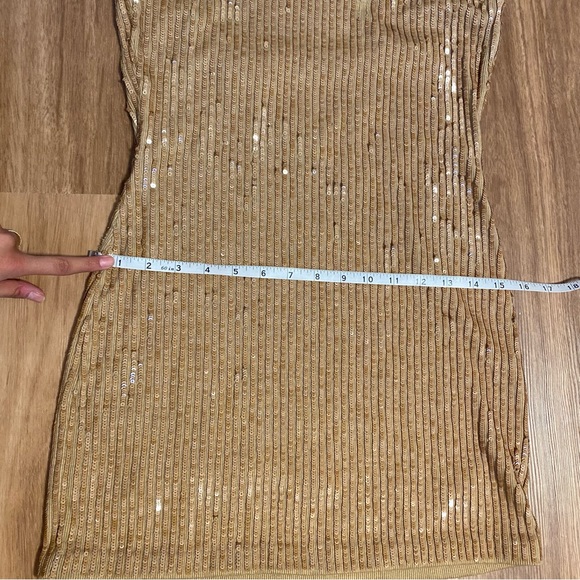 RETROFETE Champagne Mini Dress - Picture 11 of 13